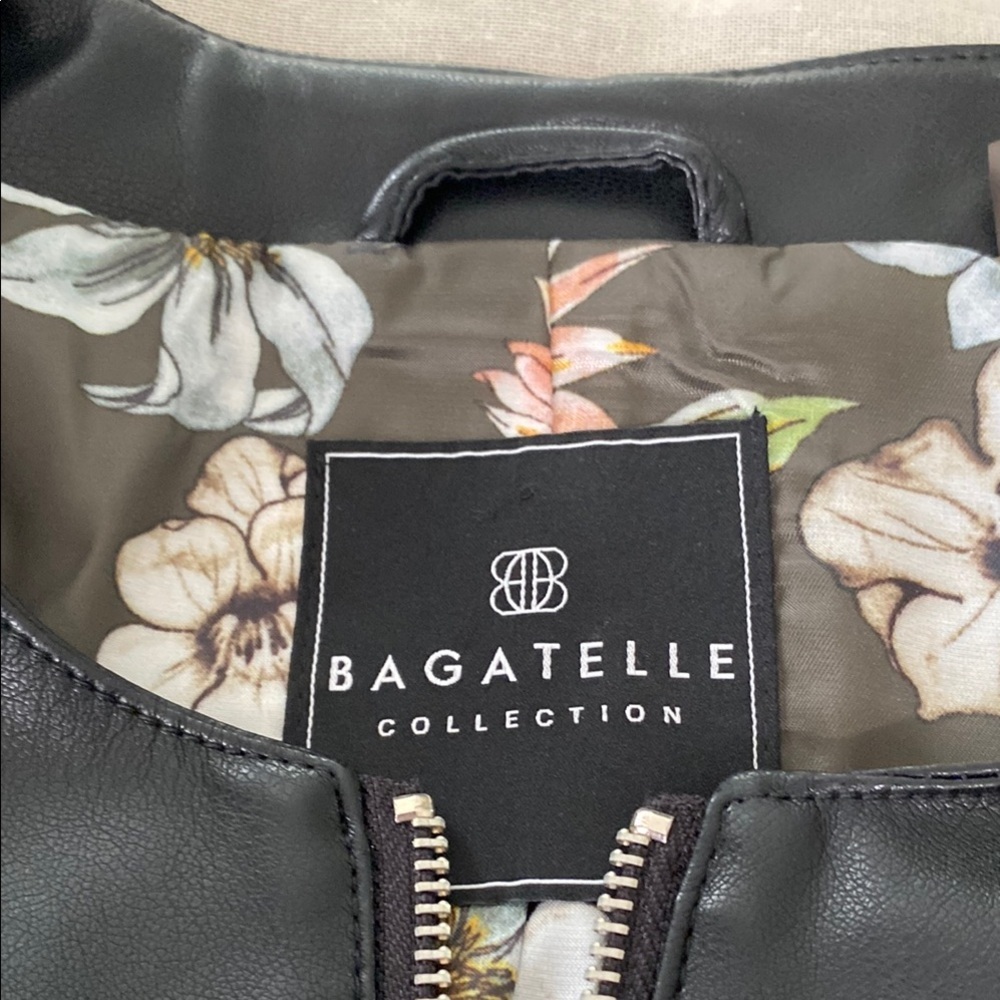 Woman’s Bagatelle Black Jacket with Zipper Details  M  winter - Picture 4 of 15